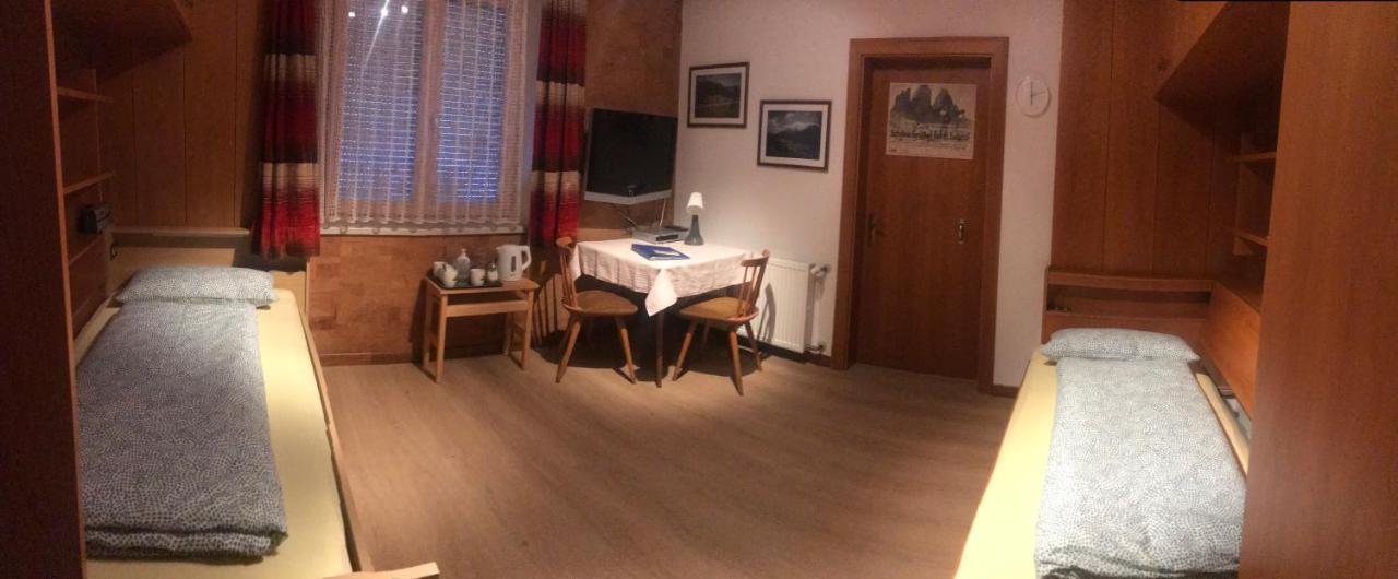 Haus Michael Lejlighed Villabassa Eksteriør billede